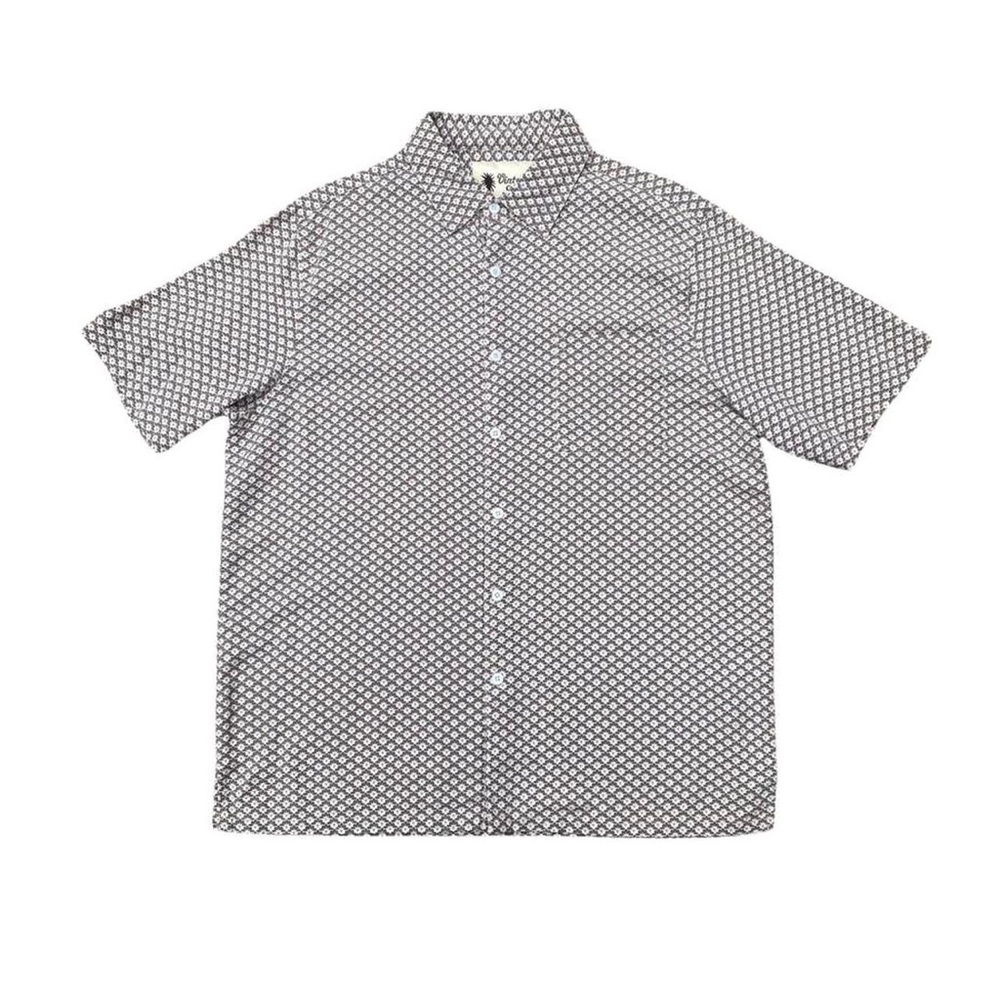 🎱 Vintage 100% silk grey and white patterned button-up